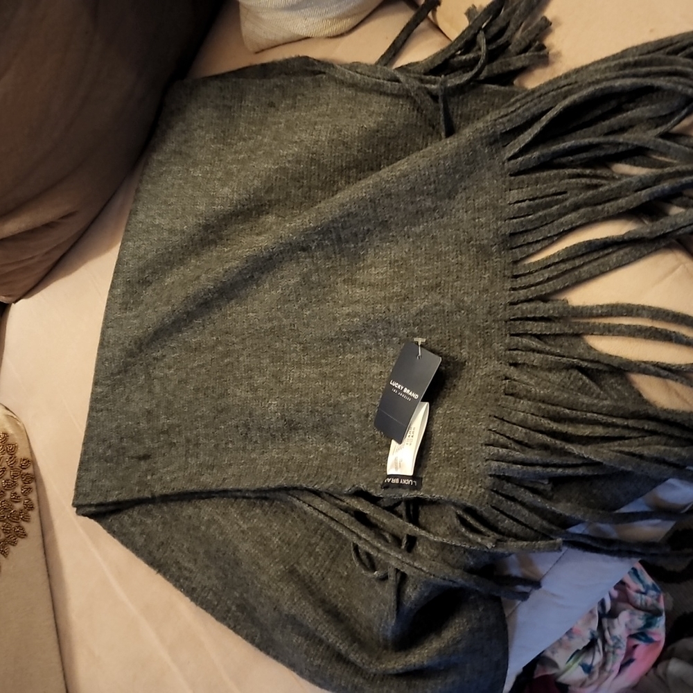 Lucky Brand scarf